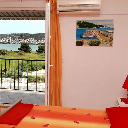 Apartments Irena Trogir Exterior photo