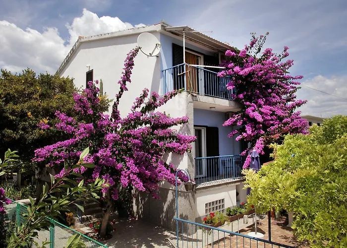 Apartments Irena