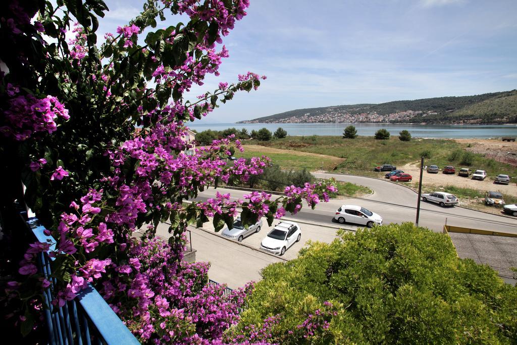 Apartment Irena *