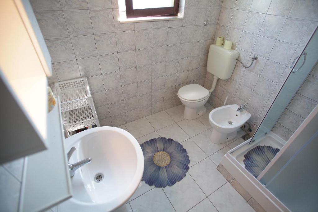 Apartment Irena *